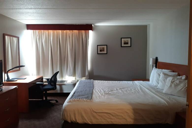Hotel Dakotah Lodge
