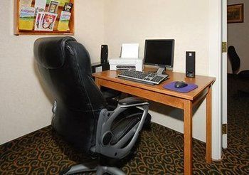 Hotel Quality Inn & Suites