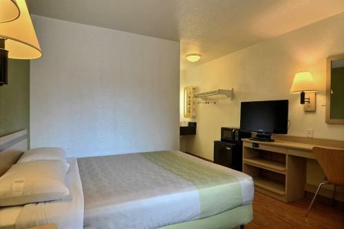 Motel 6 Tumwater - Olympia