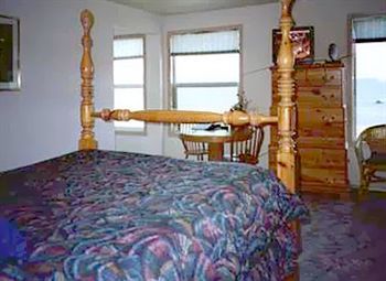 Bed & Breakfast Inn At Barnum Point