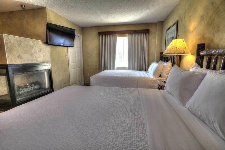 Hotel Oak Tree Lodge