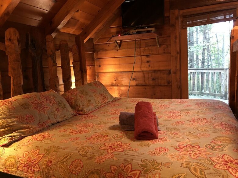 Smokies Bed And Breakfast