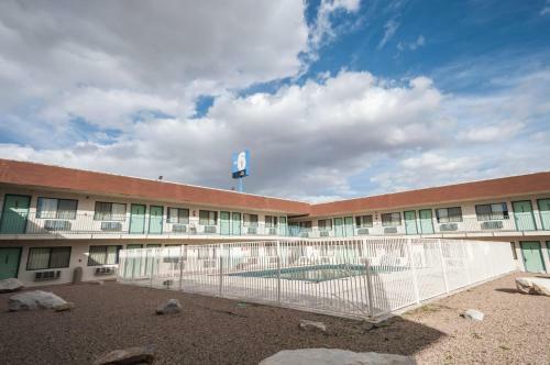 Motel 6 Green River Ut