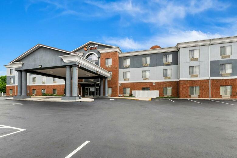 Hotel Comfort Suites Abingdon