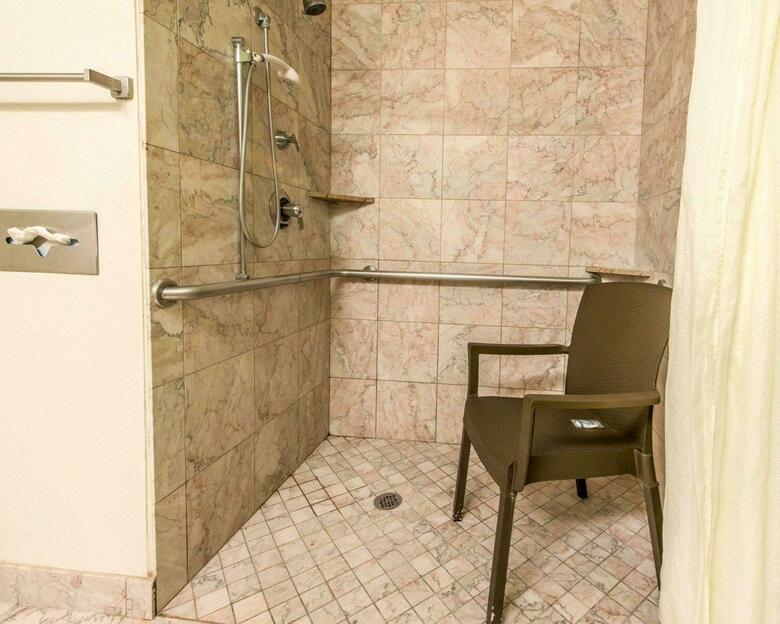 Hotel Sleep Inn & Suites