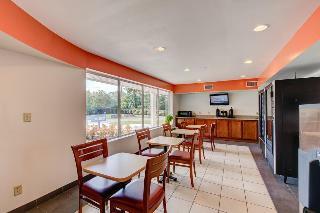 Motel 6 Virginia Beach