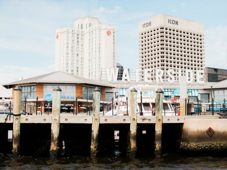 Hotel Norfolk Waterside Marriott