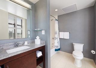 Aparthotel Residence Inn By Marriott Richmond Downtown