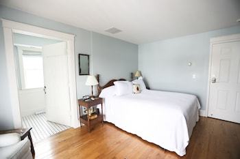 Bed & Breakfast Inn At Old Virginia