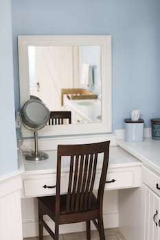Bed & Breakfast Inn At Old Virginia