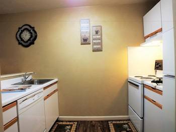 Aparthotel Affordable Corporate Suites Of Waynesboro