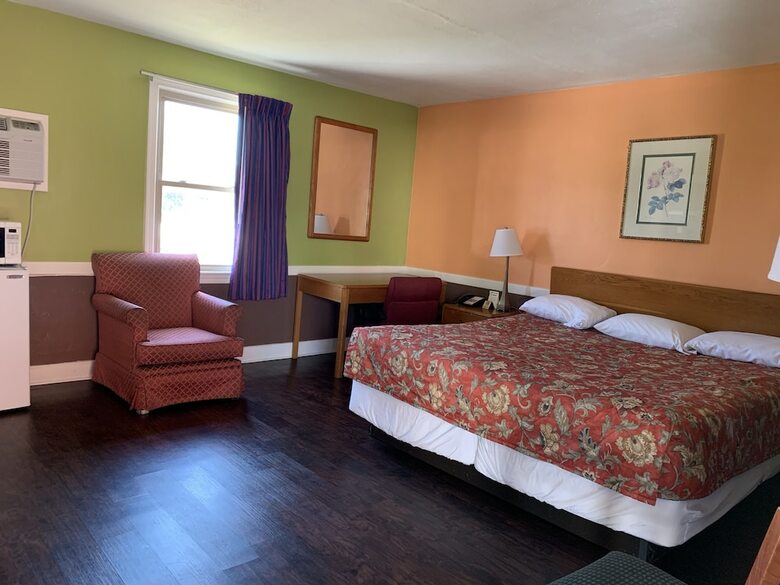Royal Inn Motel
