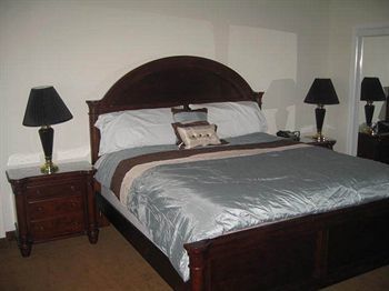 Hotel Shore Stay Suites