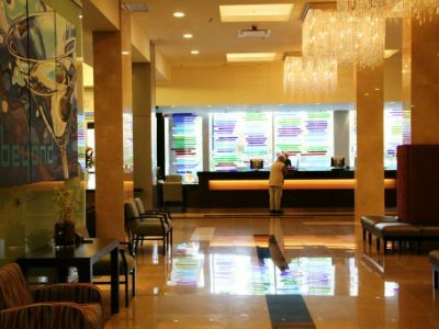 Century Plaza Hotel & Spa