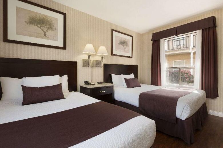 Hotel Days Inn Vancouver Metro