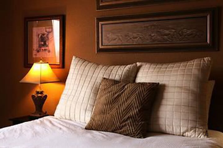 Coast Medicine Hat Hotel
