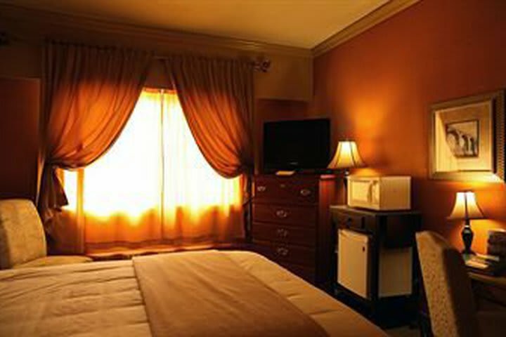 Coast Medicine Hat Hotel