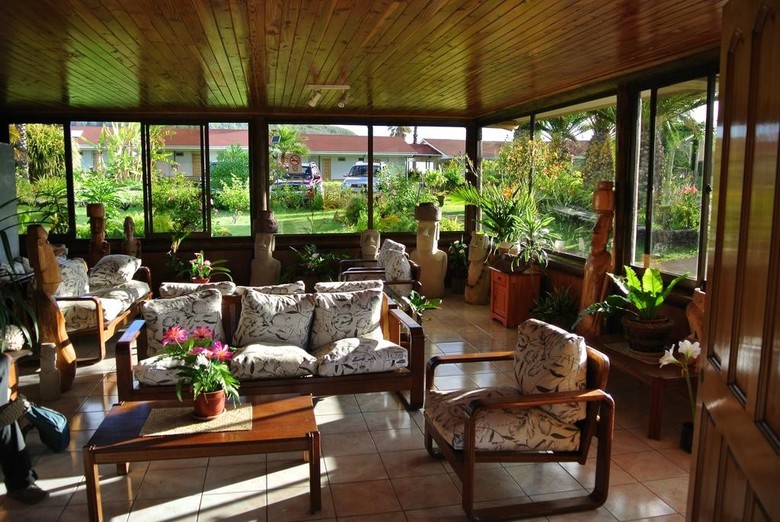 Hotel Iorana