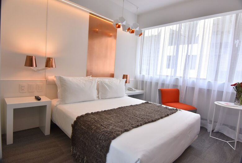 Hotel 45 By Director