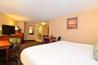 Hotel Best Western Arrowhead Lodge & Suites