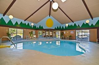Hotel Best Western Arrowhead Lodge & Suites
