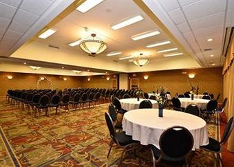 Hotel Comfort Inn & Suites