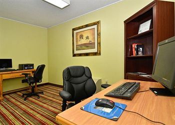 Hotel Comfort Inn & Suites