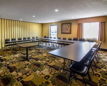 Hotel Quality Inn & Suites
