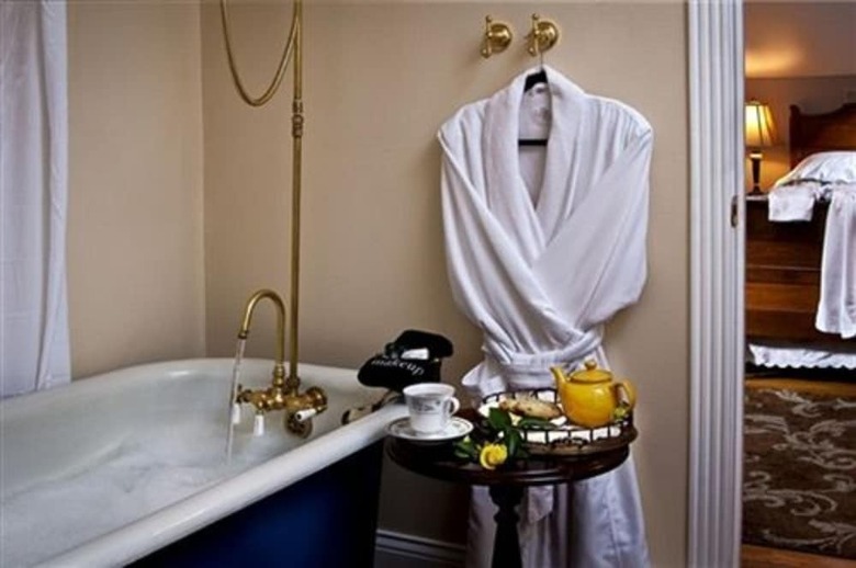 White Oak Manor Bed & Breakfast