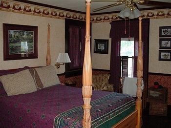 Bed & Breakfast The Hale House Inn