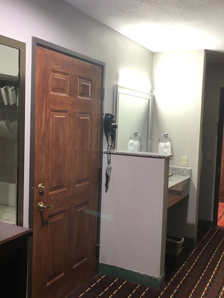 Hotel Texas Inn & Suites