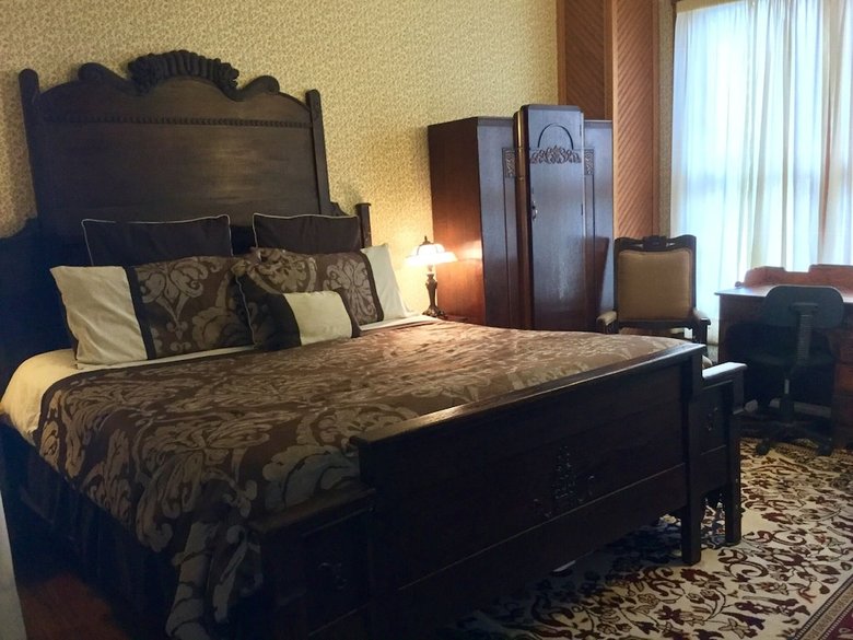 Bed & Breakfast Woodbine Hotel And Restaurant