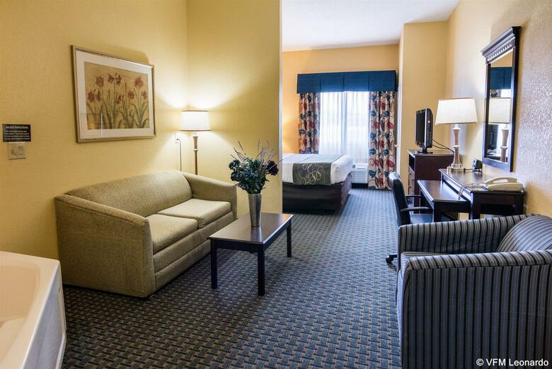 Hotel Comfort Suites Nacogdoches