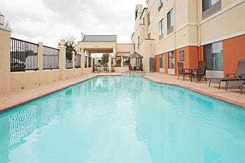 Holiday Inn Express Hotel And Suites Austin Round Rock Tx