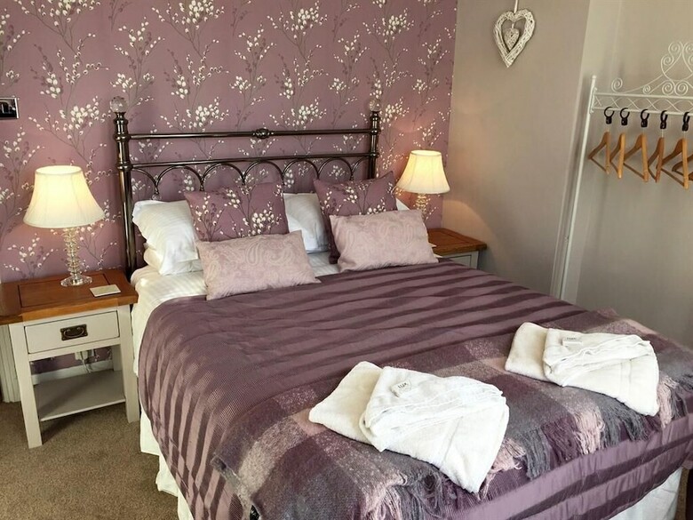 Hotel Glenhill Guest House