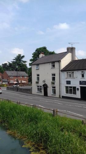 Bed & Breakfast Fitzwarine House