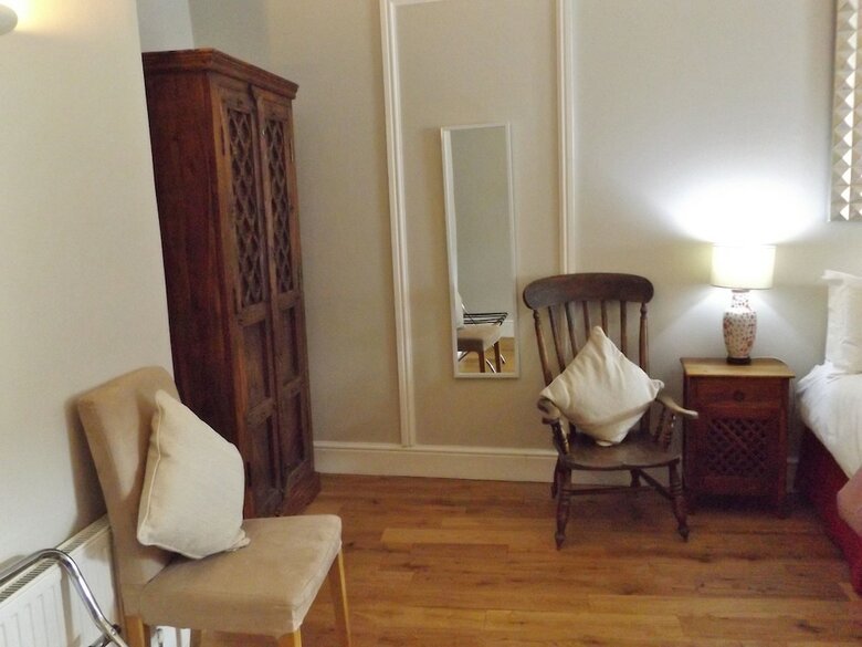 Hostal The Red Lion