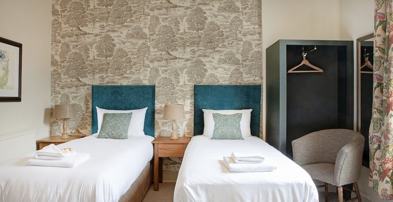 Hostal The Kings Arms Hotel - Inn