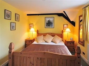 Hostal The Plough Inn