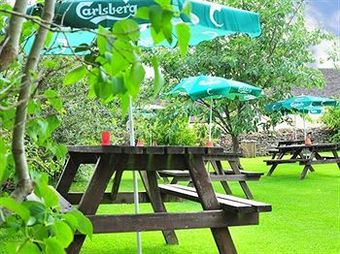 Hostal The Plough Inn