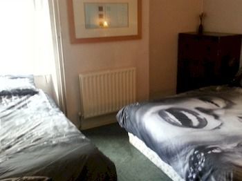 Hostal The White Lion