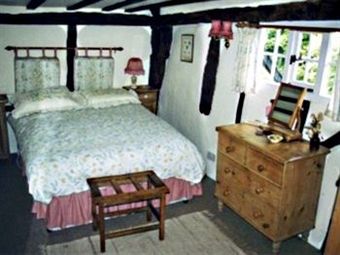 Bed & Breakfast Lower Bache House