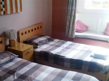 Hostal The Crown Inn