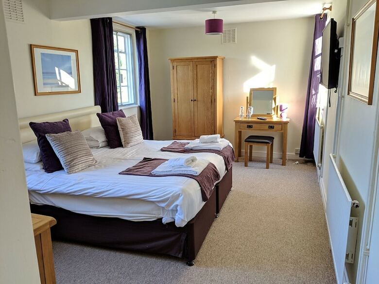 Hostal Sparkford Inn
