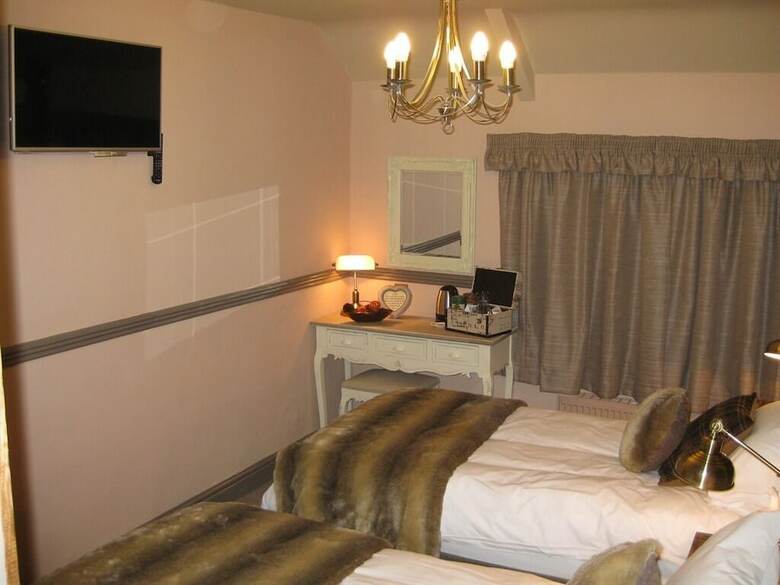 Hostal Pen Mill Hotel