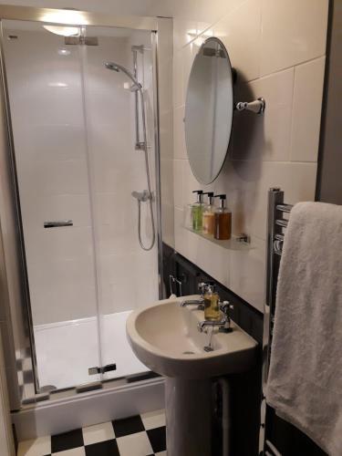 Hostal The Five Dials Inn