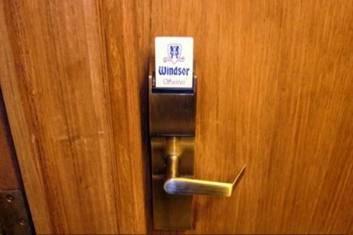 Hotel Windsor Suites