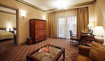 Hotel Grand