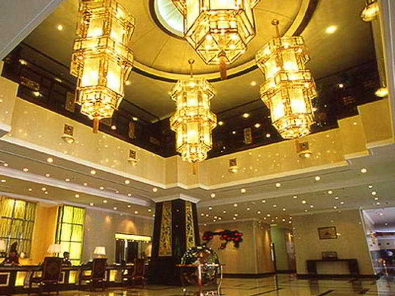 Hotel Jade Palace
