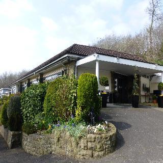 The Bridge House Hotel